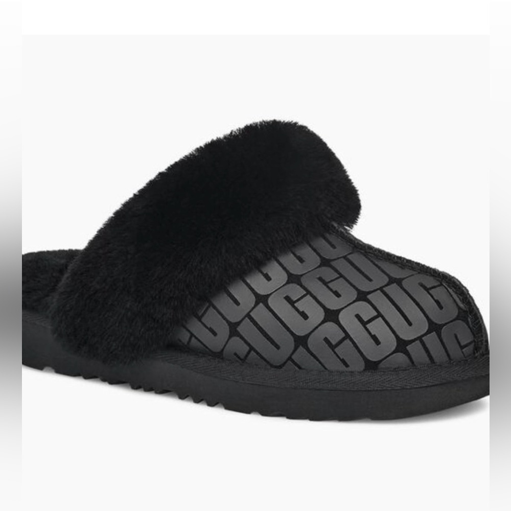 UGG Coquette UGG Logo Black Size 9 NIB